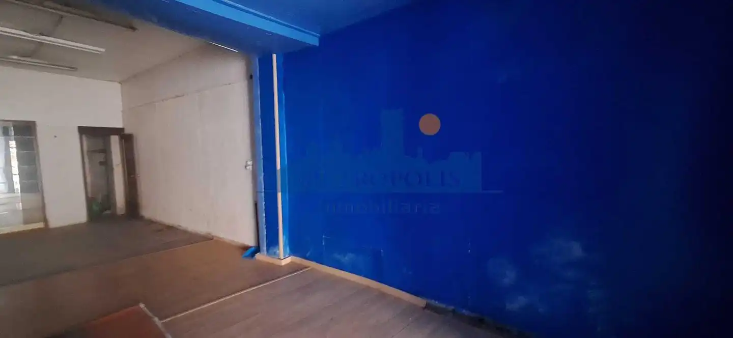 Business premises for sale in El Raval, imagen 5