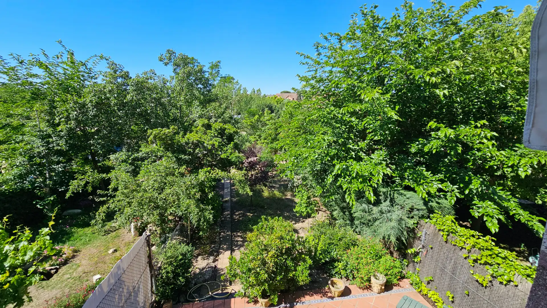 Jardí de Casa adosada en venda en Las Rozas de Madrid amb Calefacció, Jardí privat i Parquet