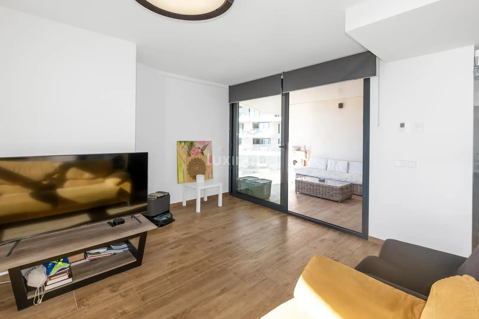 Wohnzimmer von Wohnung zum Verkauf in Villajoyosa / La Vila Joiosa mit Klimaanlage, Privatgarten und Terrasse