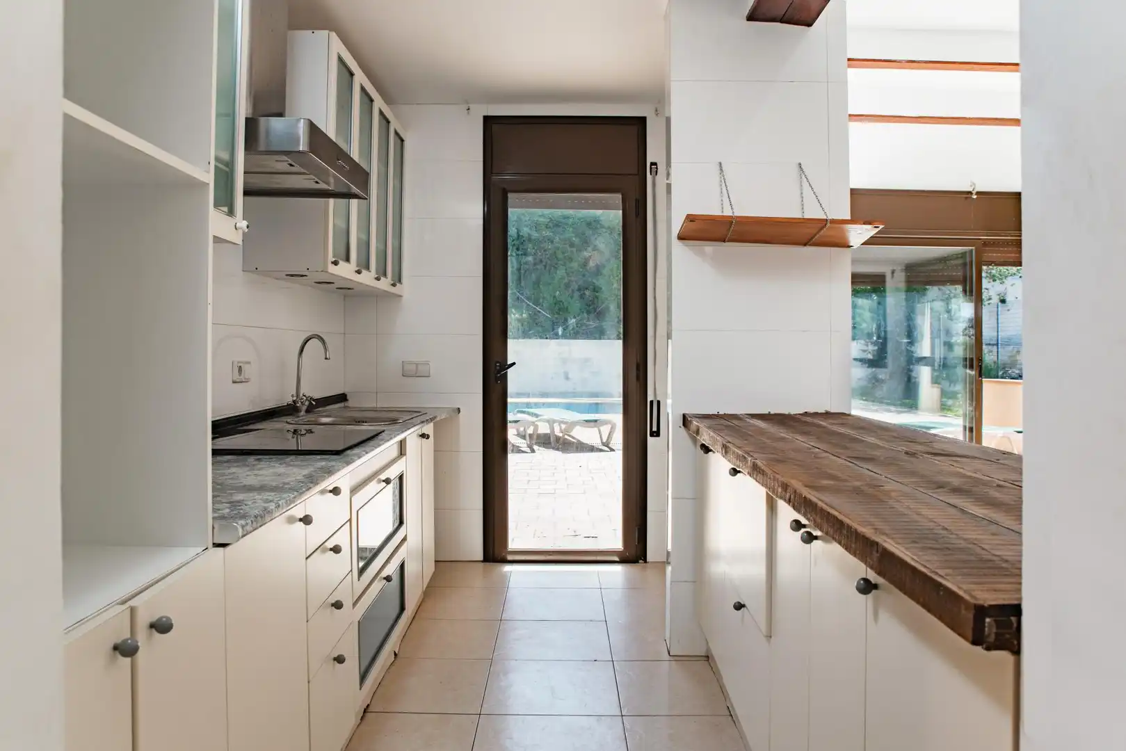 Villa con terrazza in vendita a Montgoda, imagen 5