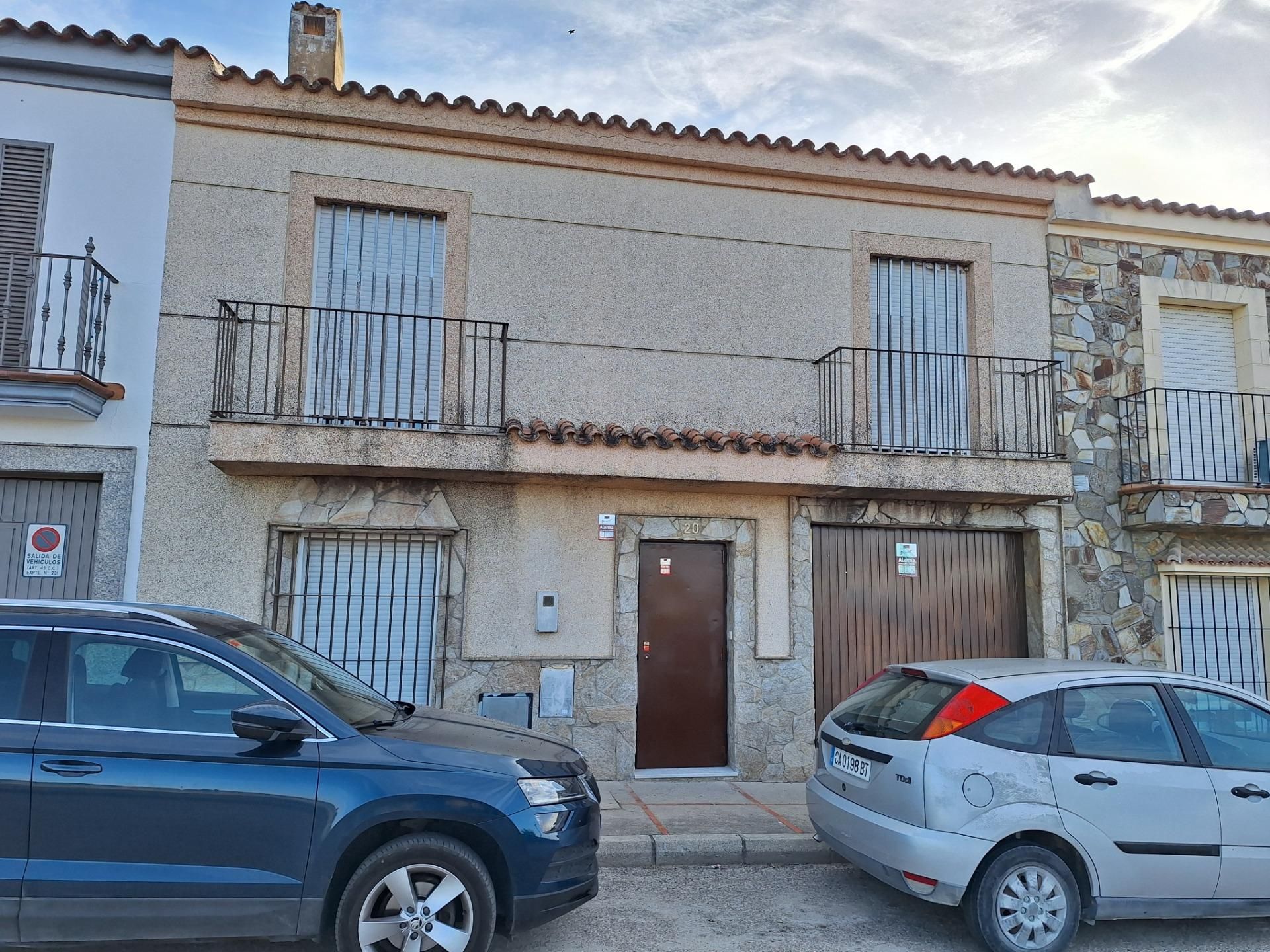 Exterior view of Single-family semi-detached for sale in Jerez de la Frontera  with Terrace and Storage room