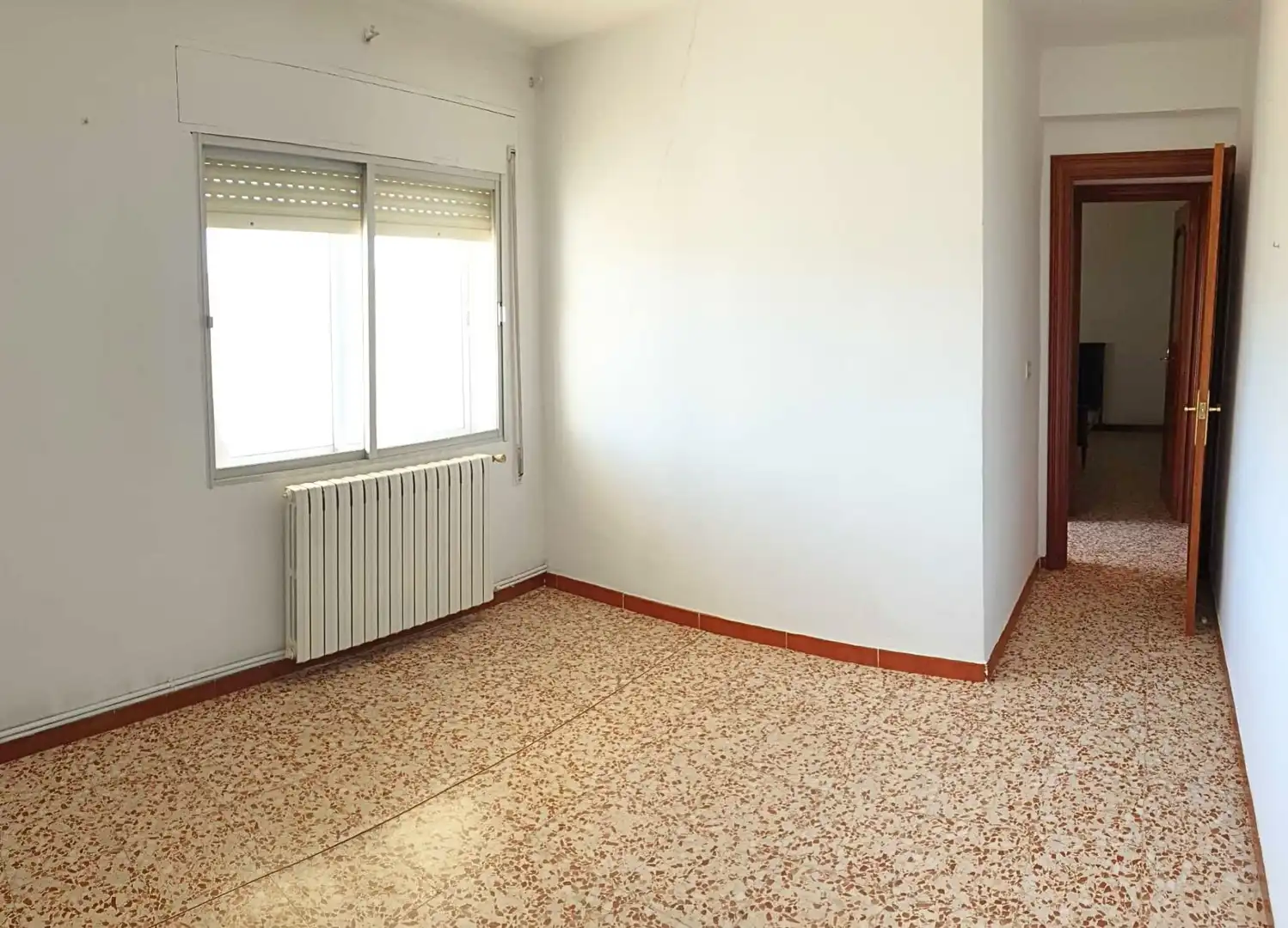 Schlafzimmer von Wohnung zum Verkauf in Ibdes mit Heizung und Terrasse