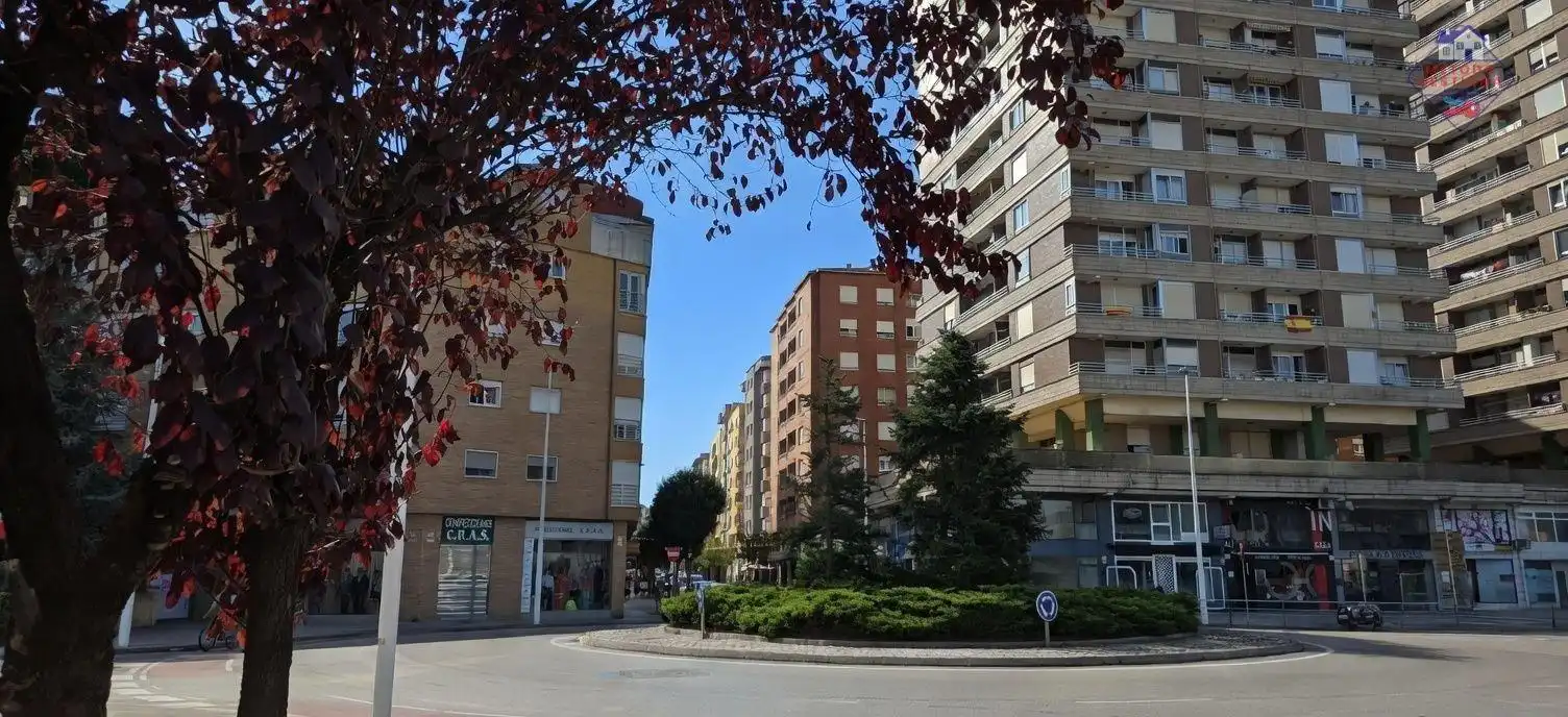 Individual en venda a Calle de José Posada Herrera, imagen 8