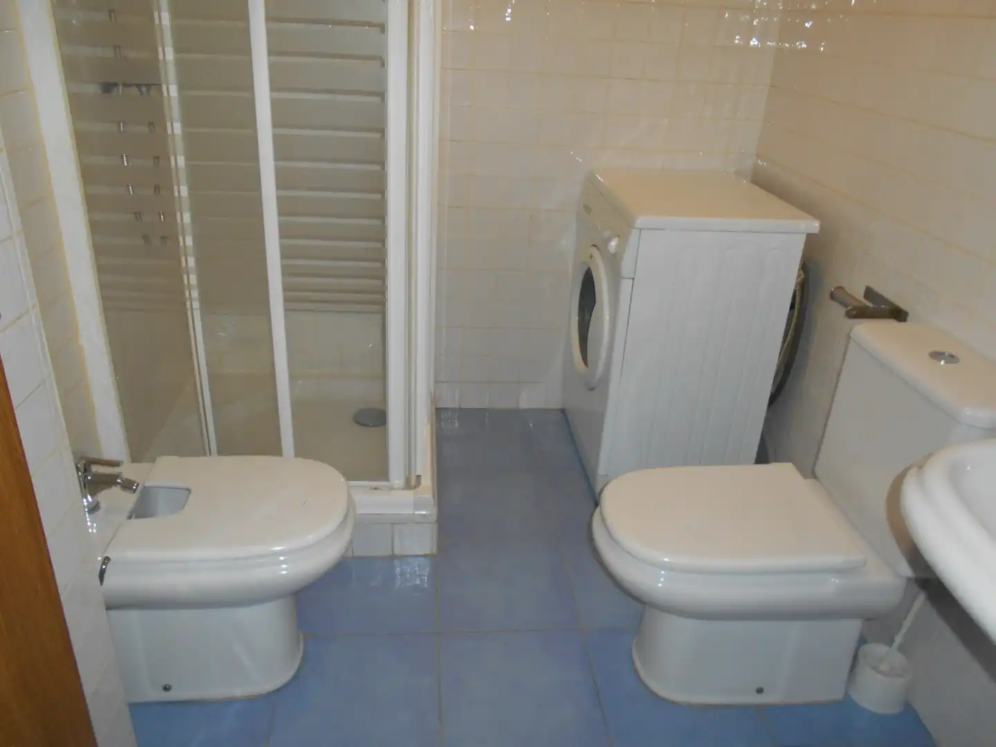 Baño de Piso en venta en Chiloeches con Calefacción y Amueblado