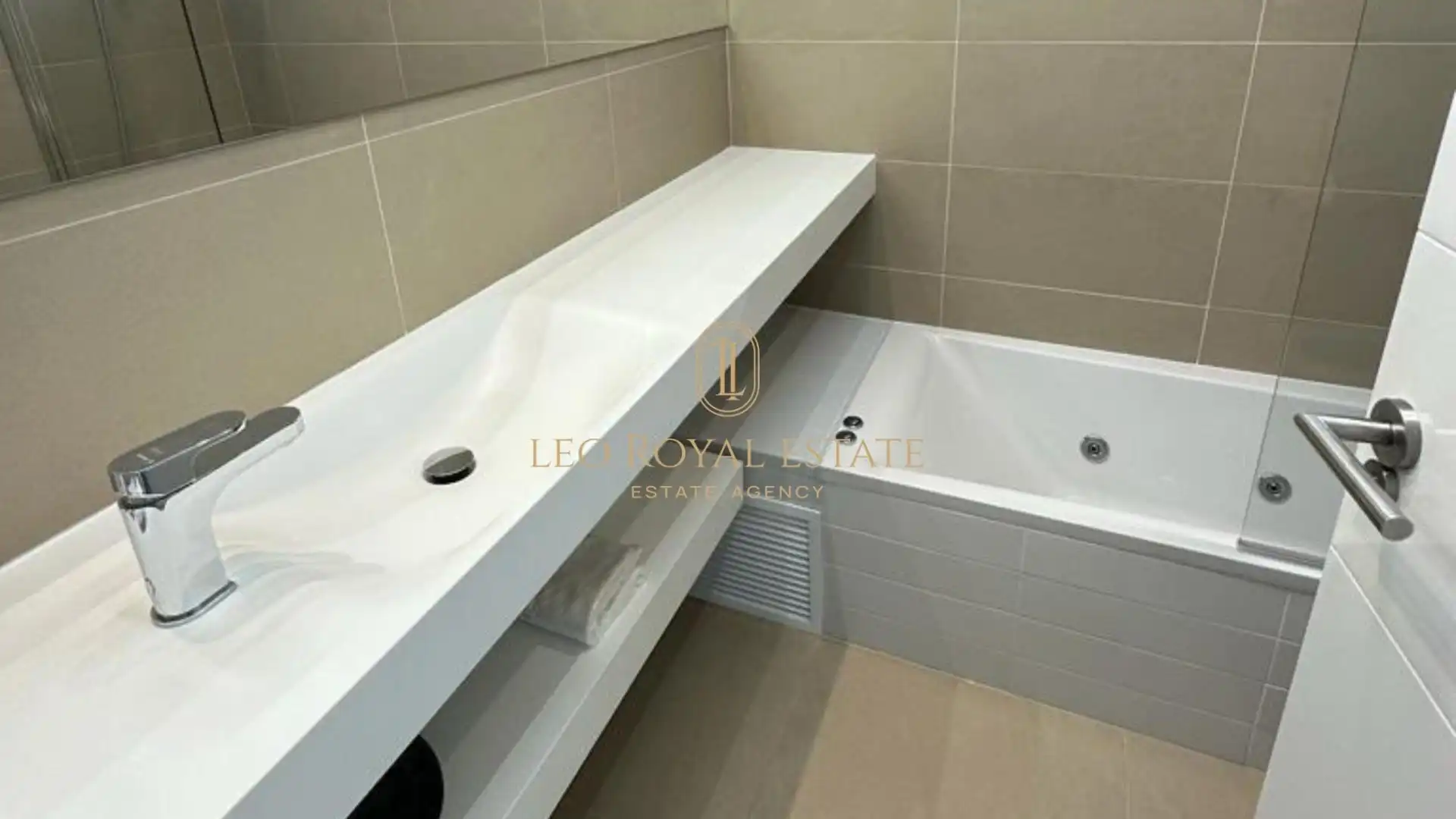 Flat with terrace for sale in Avenida de Mejico 7, imagen 6