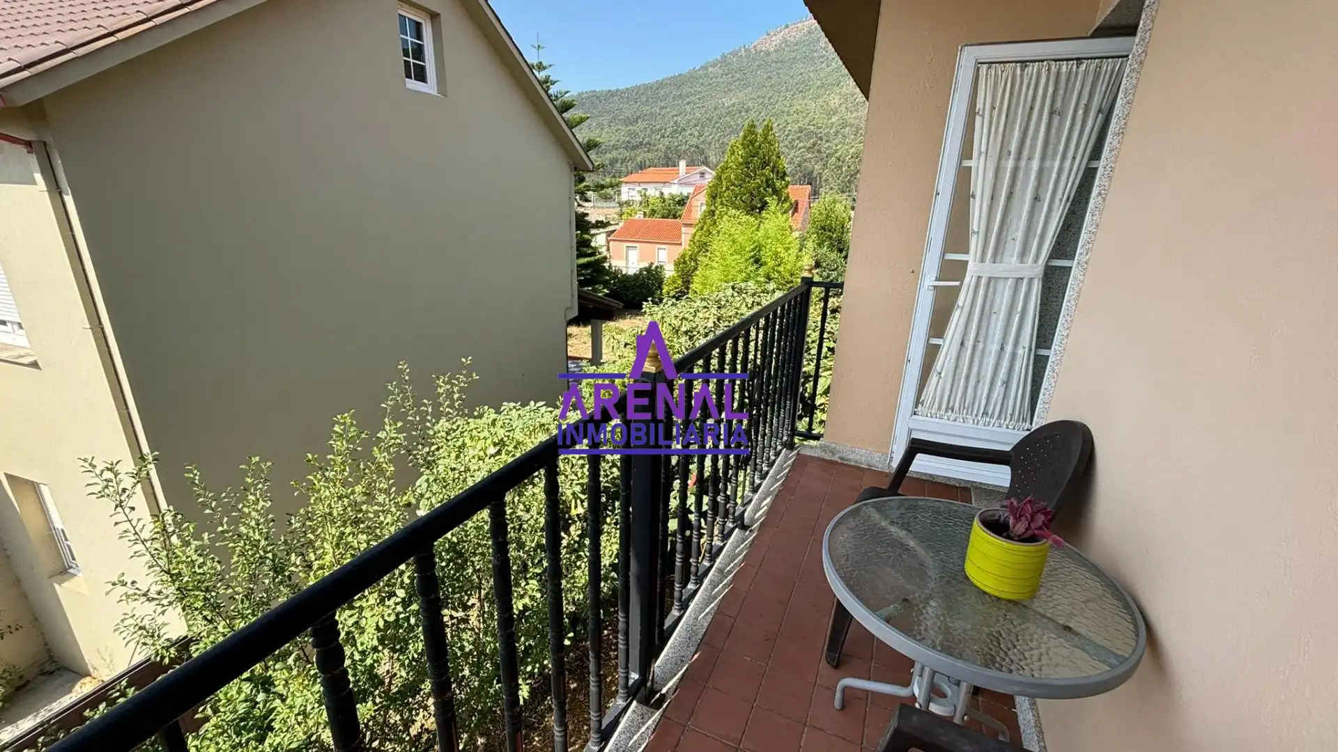 Maison avec terrasse à vendre à A Pobra do Caramiñal, imagen 2