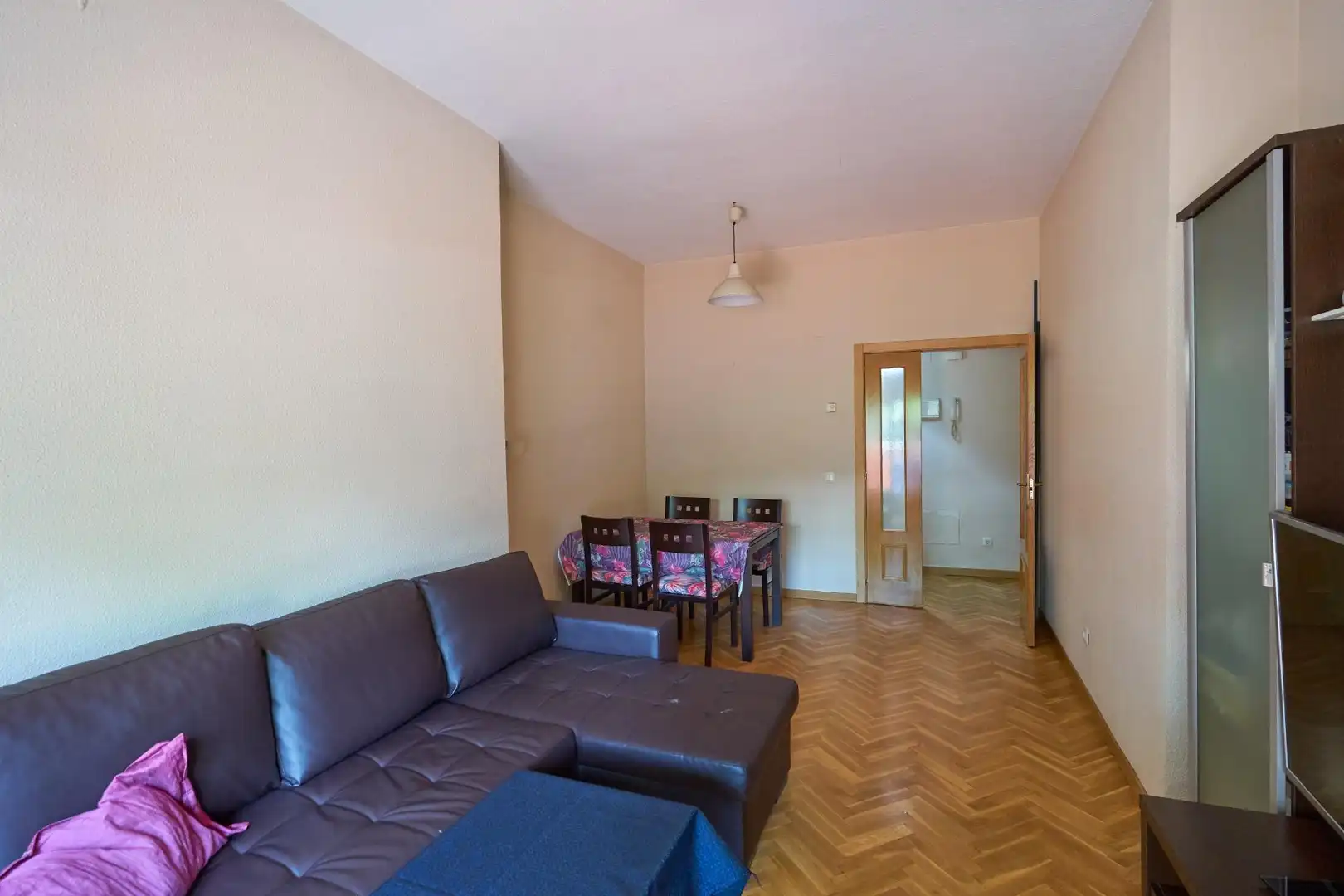Sala de estar de Planta baja en venta en Móstoles con Aire acondicionado, Calefacción y Jardín privado