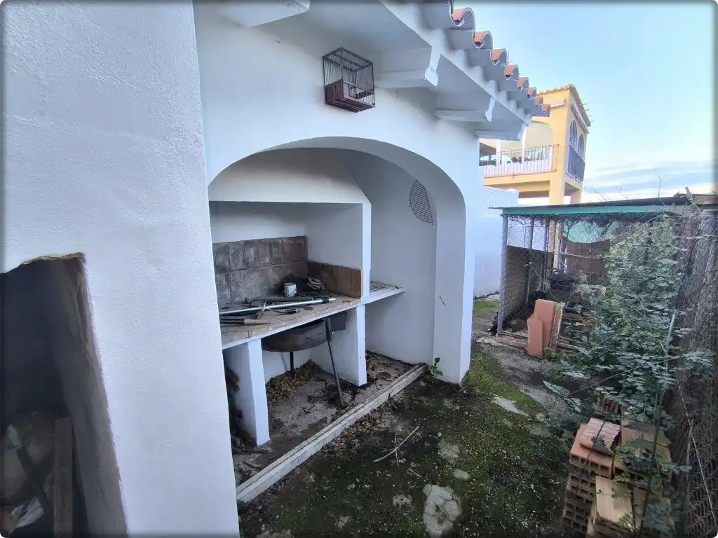 Houses for sale in Potries