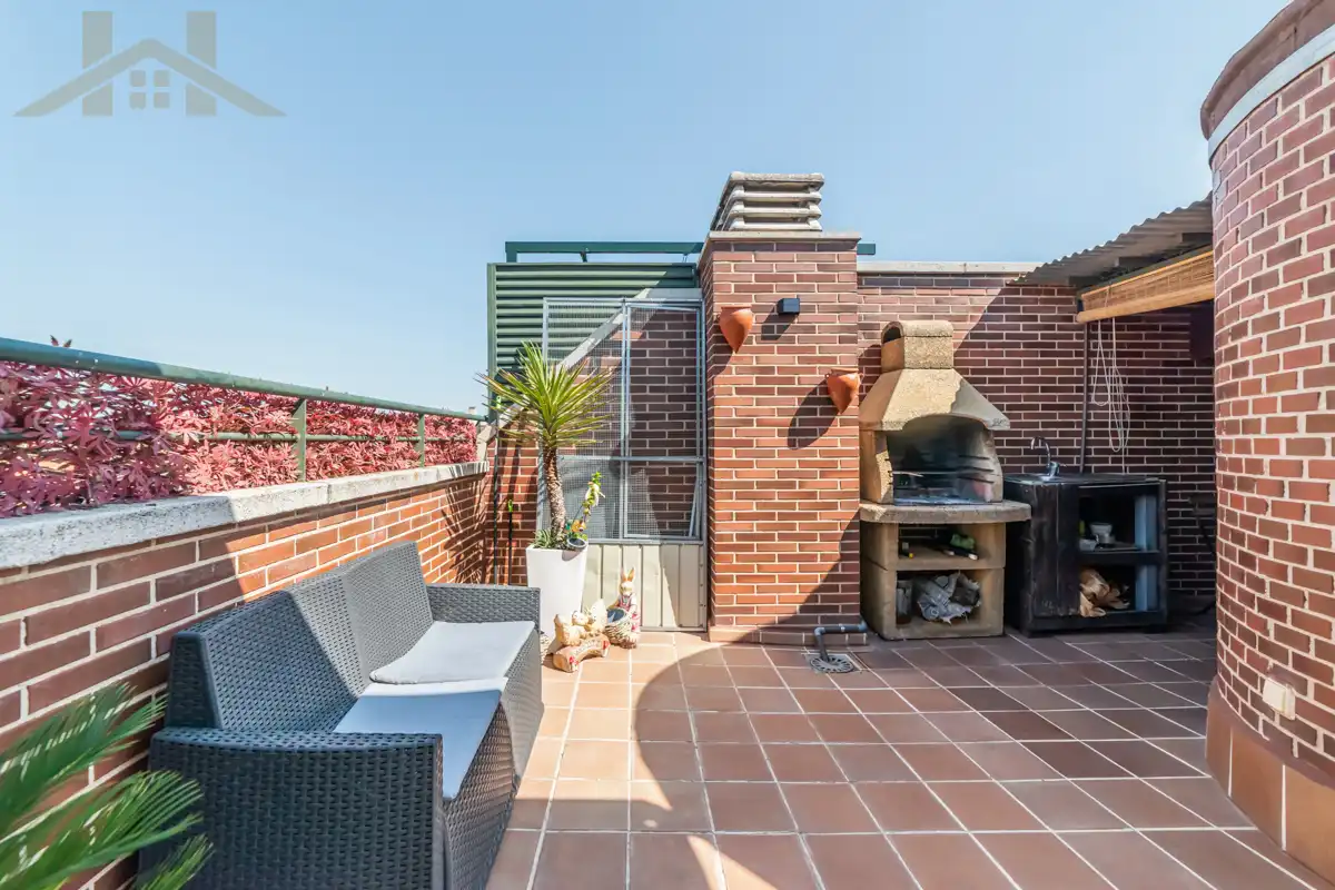 Terraza de Ático en venta en Valdemoro con Aire acondicionado, Calefacción y Terraza