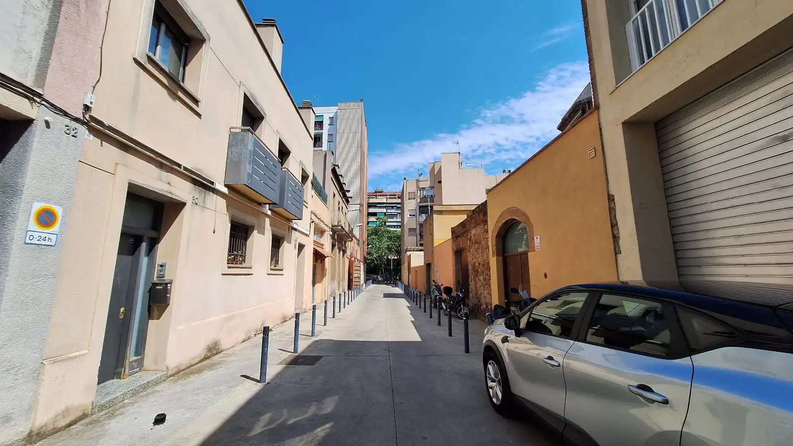 Vista exterior de Local de lloguer en Barcelona