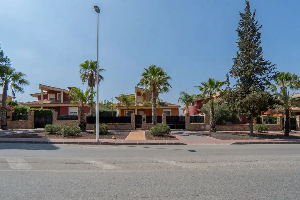 Vista exterior de Casa o chalet en venta en Molina de Segura