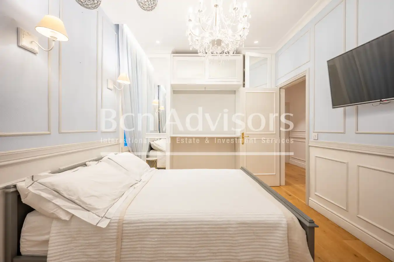 Bedroom of Attic for sale in Barcelona  with Air Conditioner, Heating and Terrace