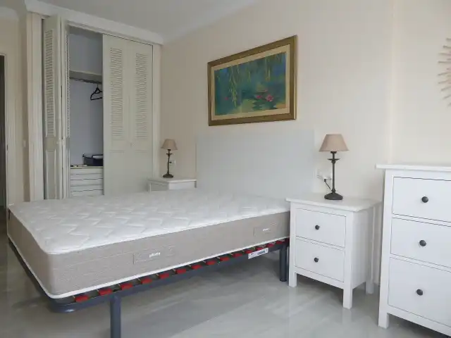 Bedroom of Apartments for rent in Málaga  with Air Conditioner, Furnished and Microwave
