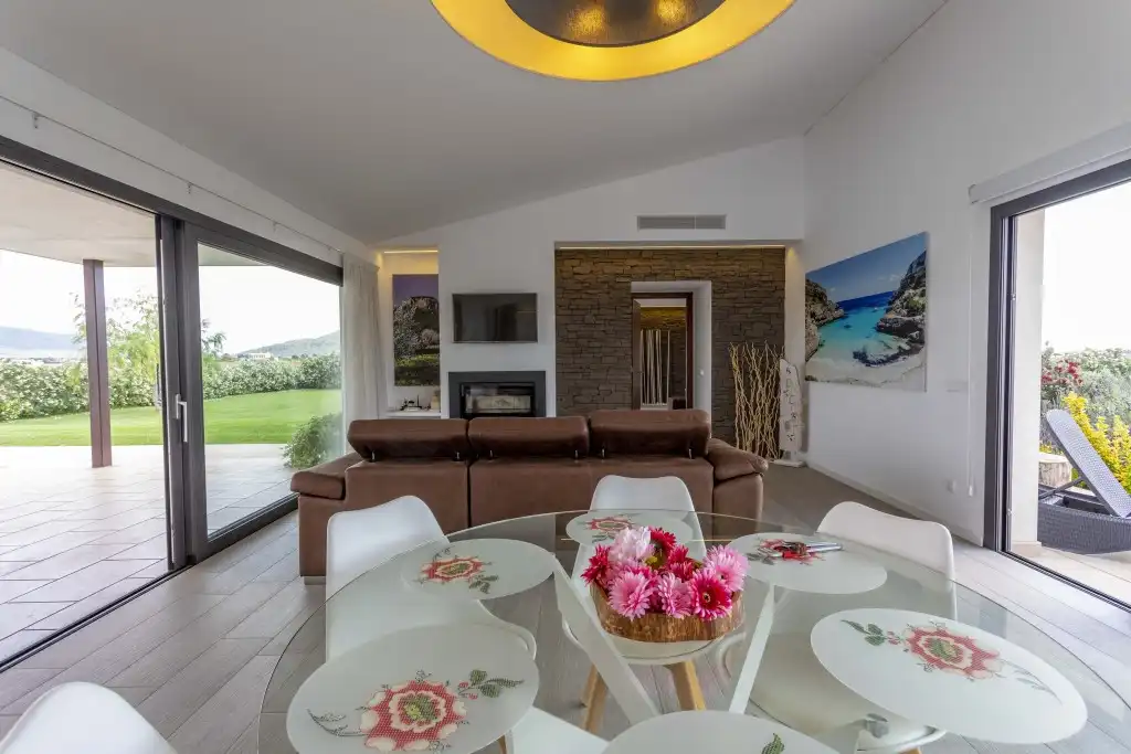Sala de estar de Finca rústica en venta en Sa Pobla con Aire acondicionado, Jardín privado y Terraza
