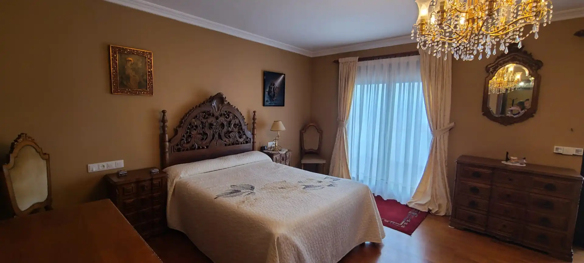 Dormitori de Casa adosada en venda en Gijón  amb Calefacció, Jardí privat i Terrassa