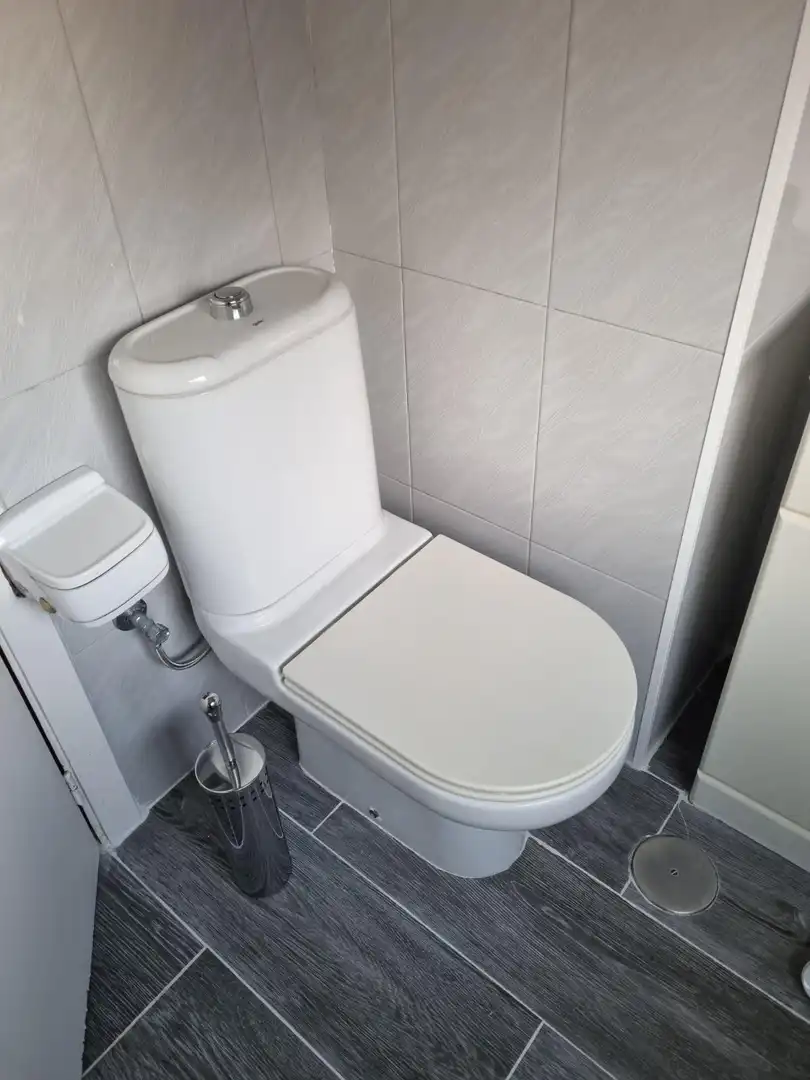 Piso de alquiler en ALBERCHE, El Plantinar – Avda. La Paz - El Juncal