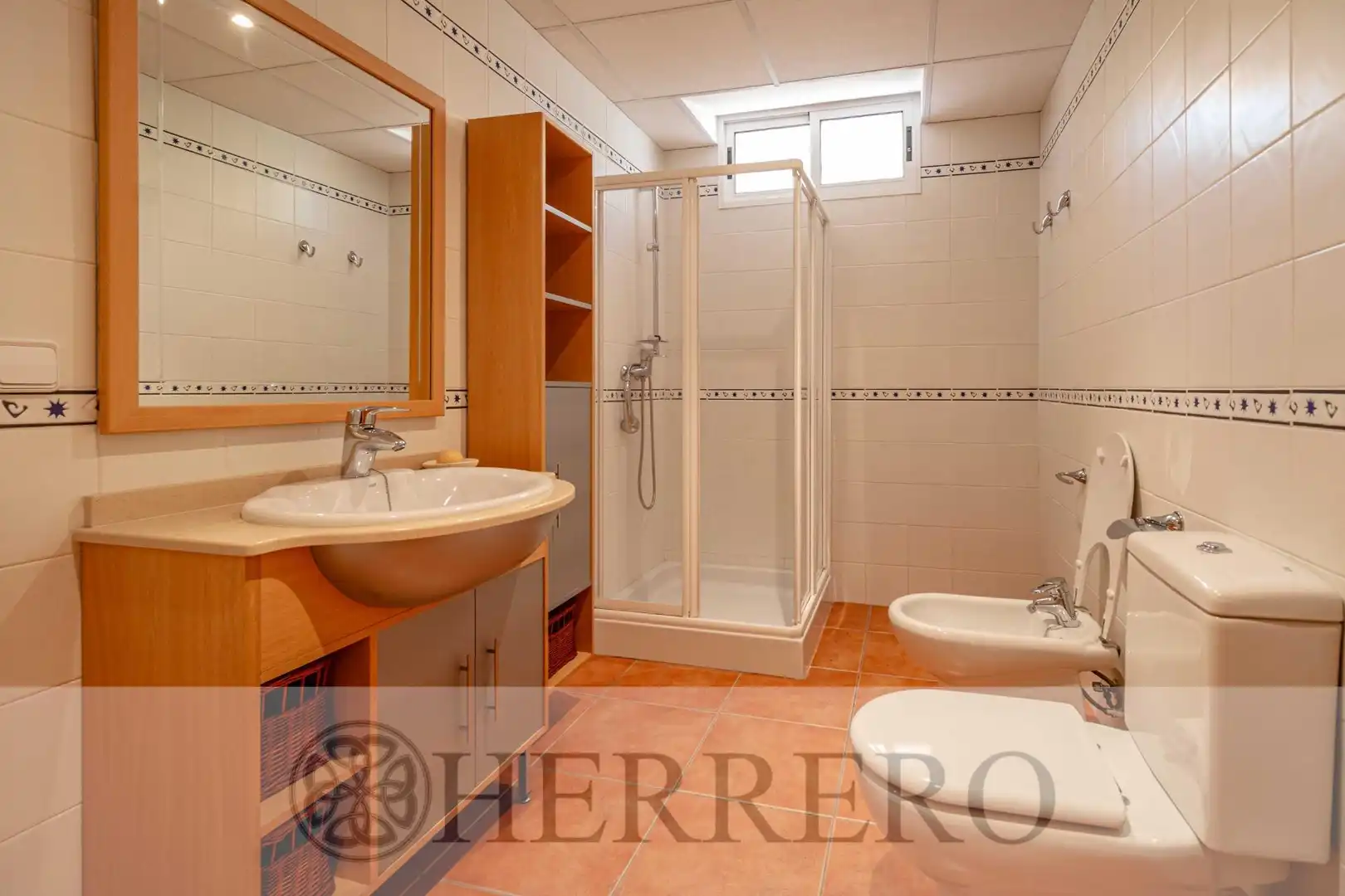 Baño de Casa o chalet en venta en Gandia con Aire acondicionado, Calefacción y Jardín privado
