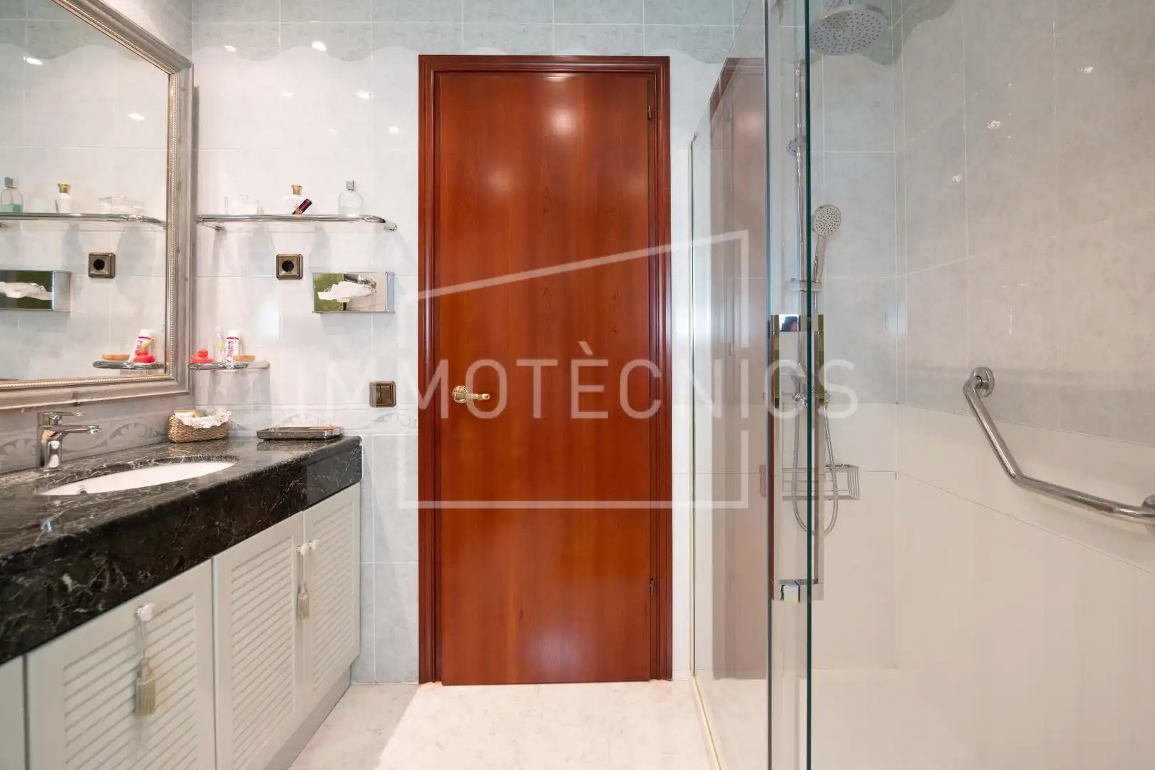 Bathroom of Houses for sale in Lliçà de Vall  with Air Conditioner, Heating and Private garden