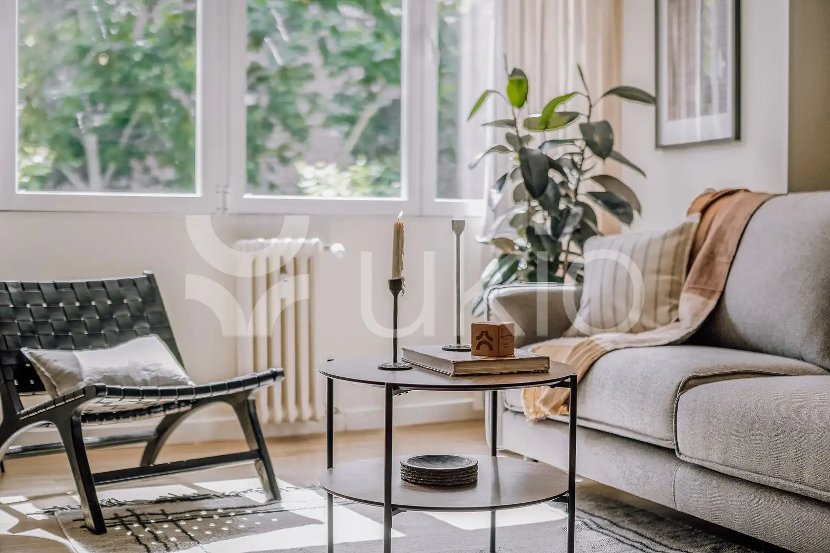 Sala de estar de Apartamento de alquiler en Madrid con Aire acondicionado, Calefacción y Amueblado