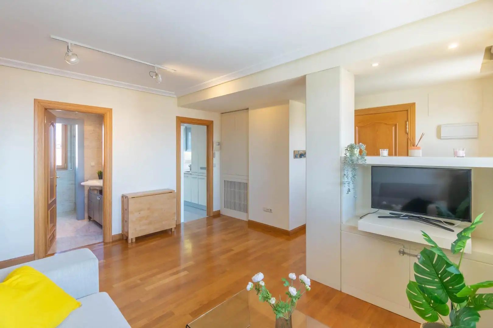 Living room of Attic for sale in  Pamplona / Iruña  with Heating, Terrace and Storage room