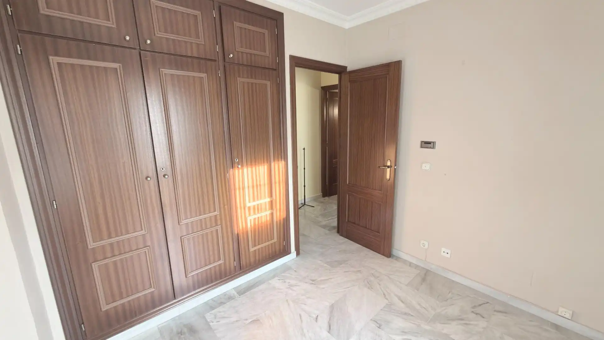 Habitación de Casa adosada en venta en Moguer con Terraza