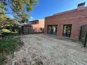 Casa con jardín en venta en Carrer Cadí, imagen 14