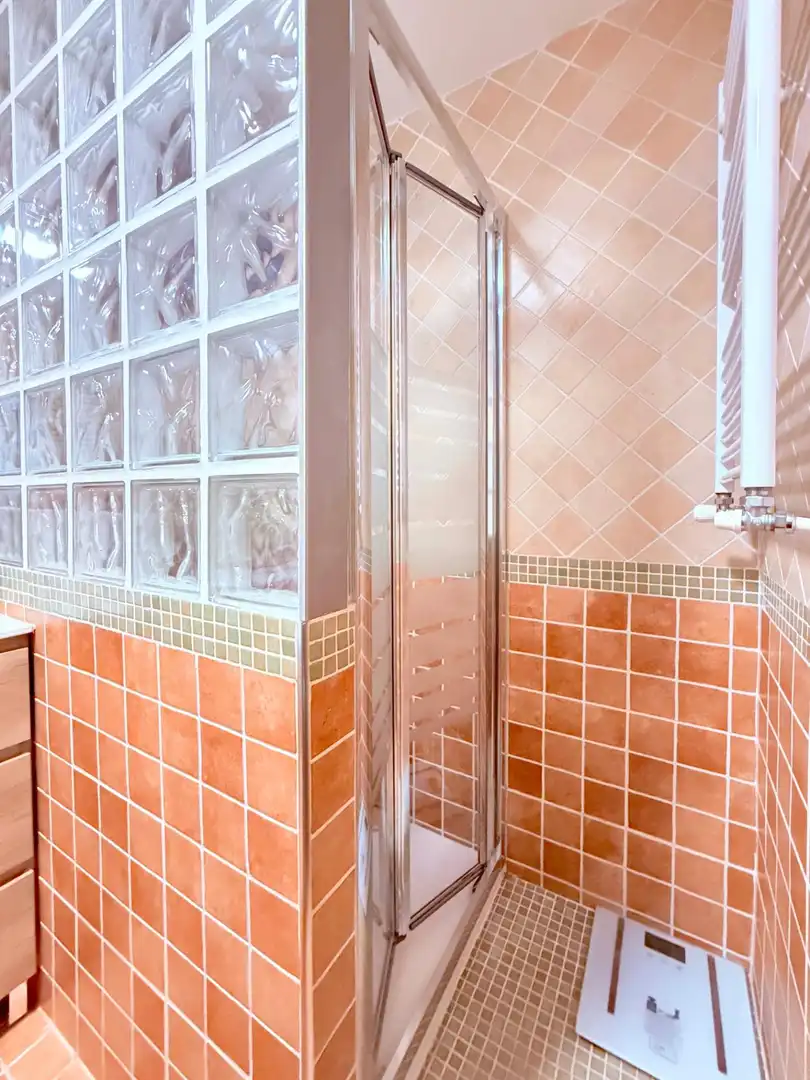 Badezimmer von Wohnung zum Verkauf in Arroyomolinos (Madrid) mit Klimaanlage, Heizung und Abstellraum