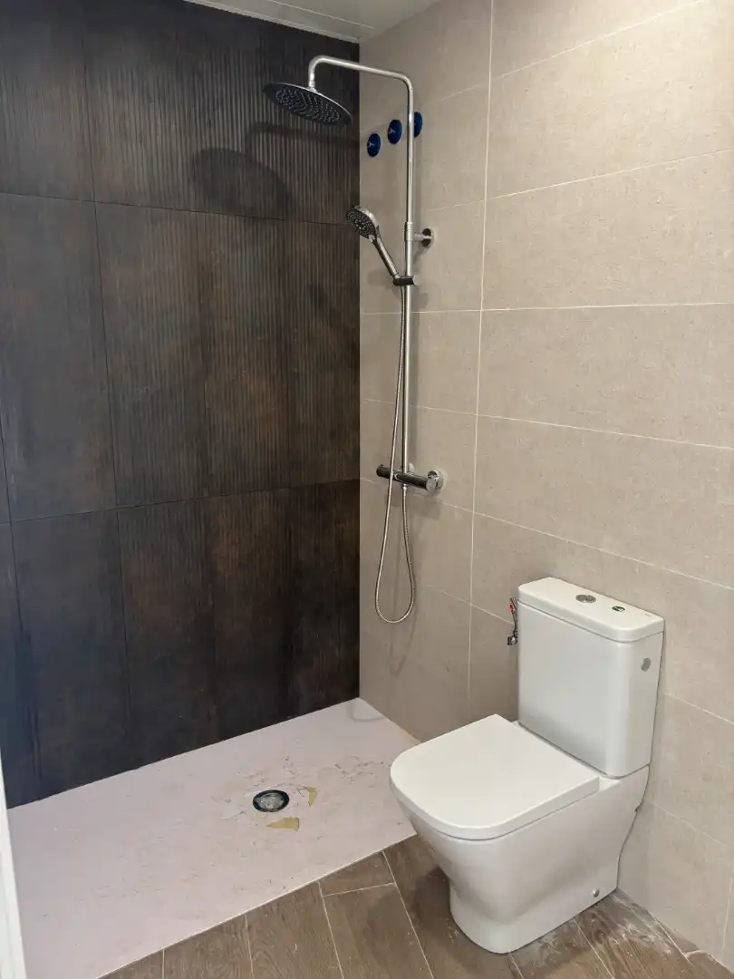 Baño de Dúplex en venta en Mataró con Aire acondicionado, Calefacción y Parquet