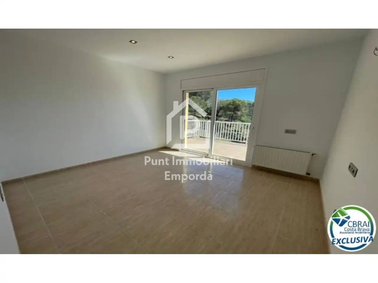 Casa amb piscina en venda a Calle Miró, imagen 36