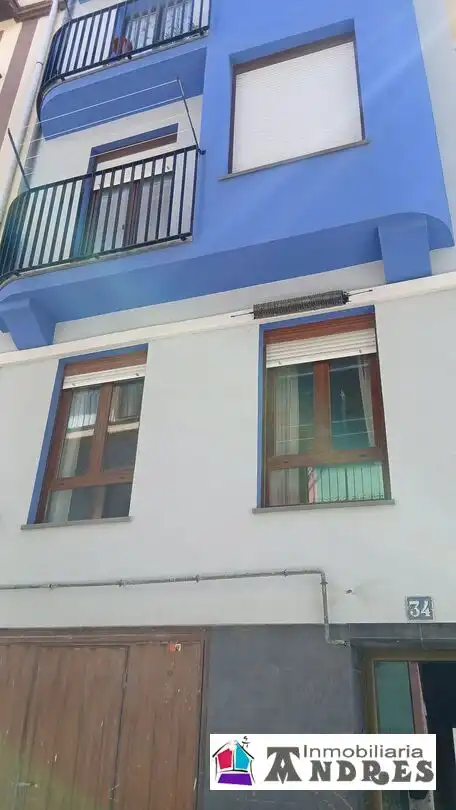 Außenansicht von Garage zum Verkauf in Bermeo
