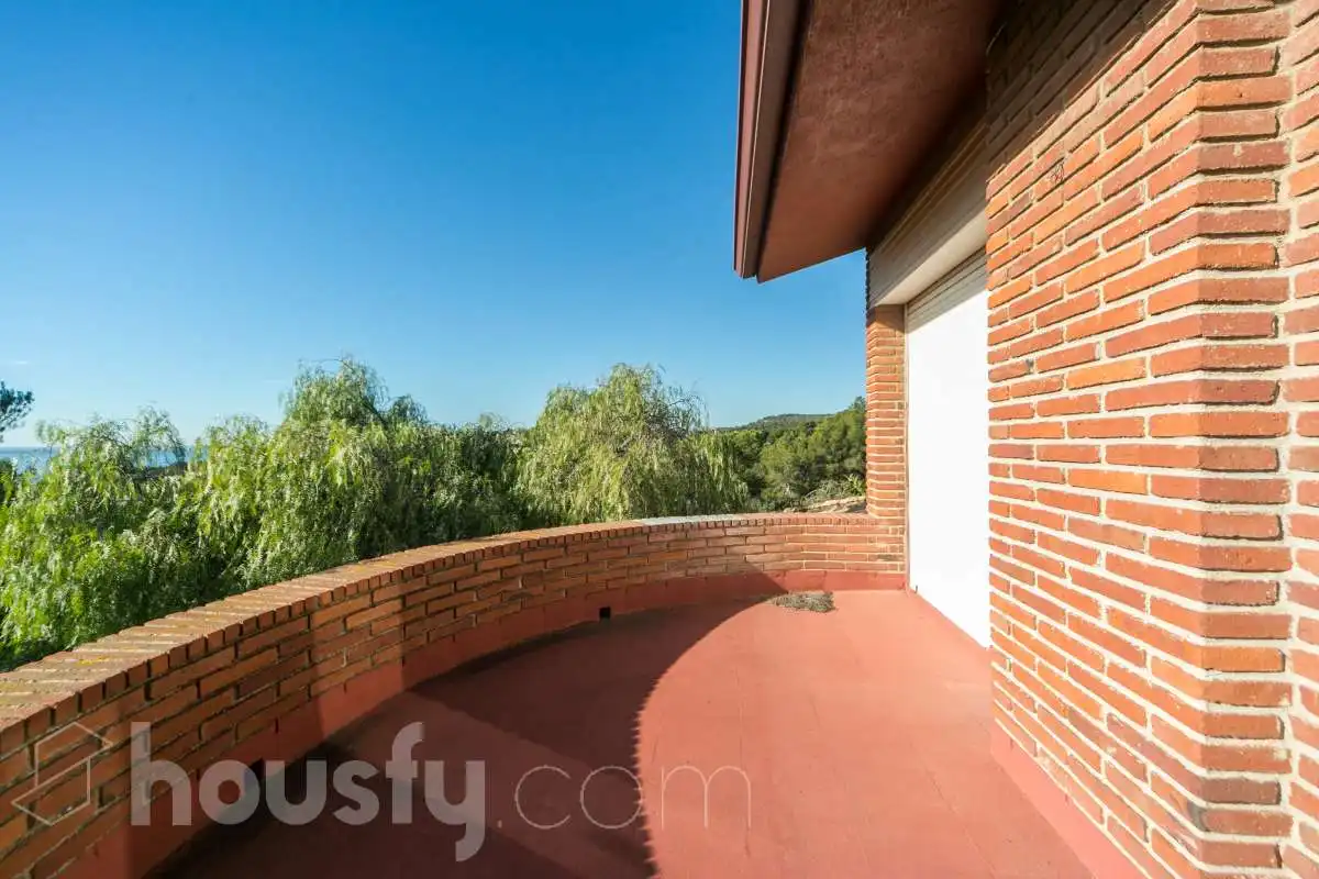 Terrassa de Casa o xalet en venda en Tarragona amb Calefacció, Jardí privat i Parquet