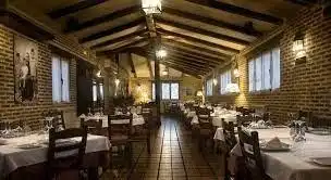 Commercial properties for sale in Juarros de Voltoya  with Air Conditioner and Furnished