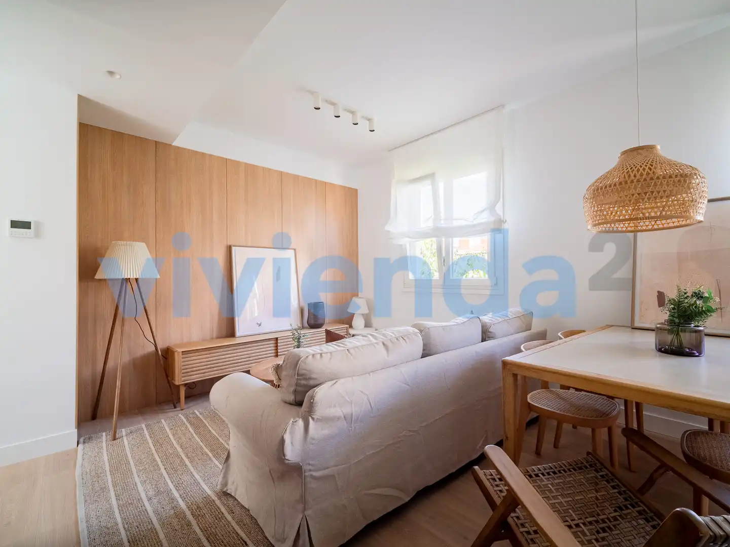 Sala de estar de Piso de alquiler en Madrid con Aire acondicionado y Balcón