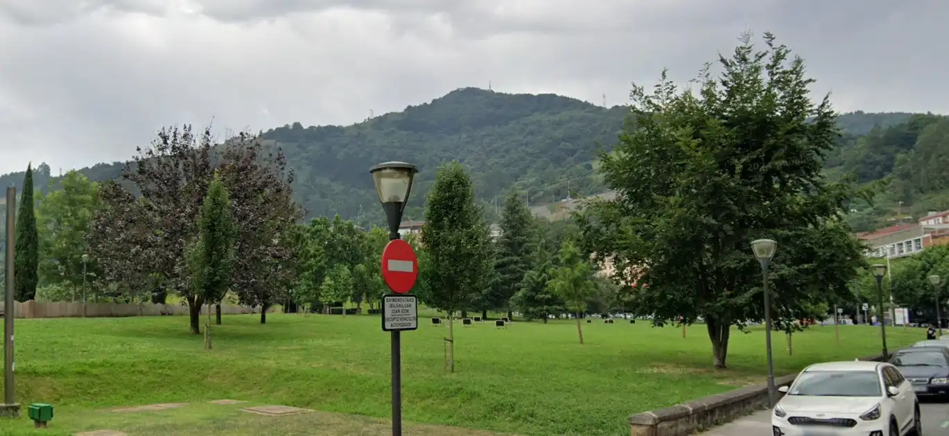 Geschaftsraum zum Verkauf in Zamakola Kalea, La Peña