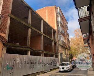 Exterior view of Building for sale in Valladolid Capital