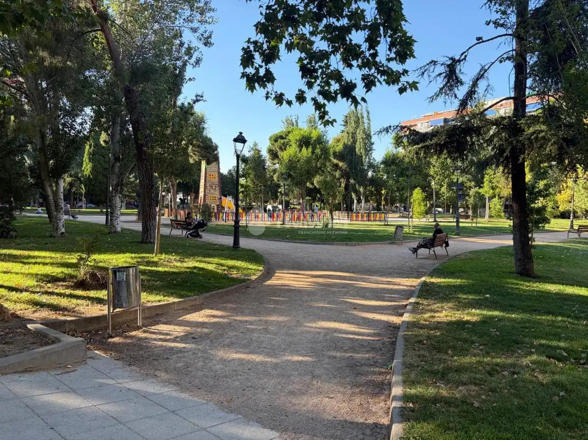 Vista exterior de Pis en venda en Móstoles