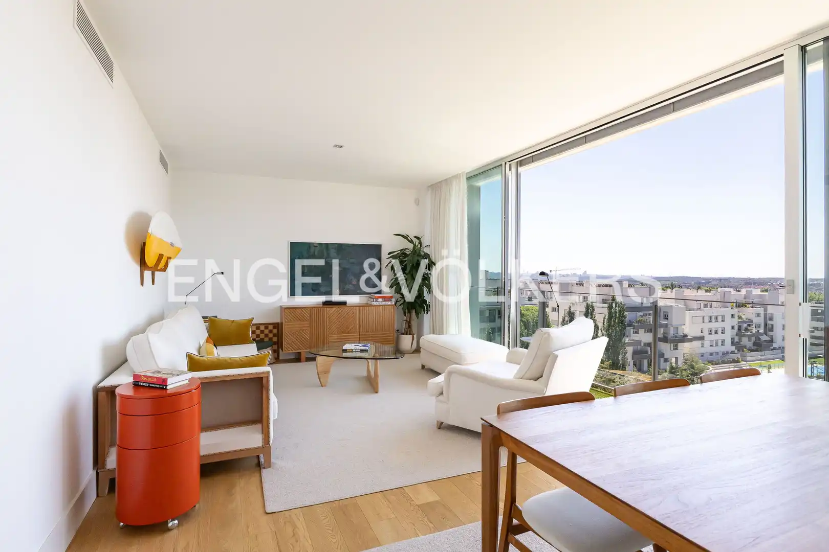 Exterior view of Attic for sale in Madrid  with Air Conditioner, Heating and Private garden