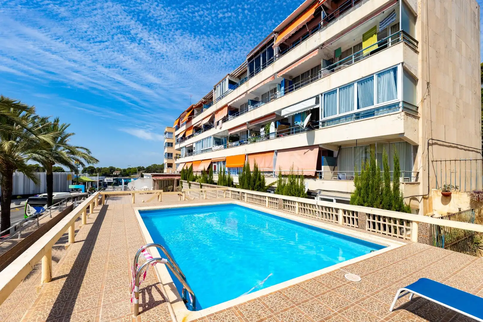 Swimming pool of Study for sale in  Palma de Mallorca  with Air Conditioner, Heating and Community pool