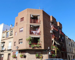 Exterior view of Flat for sale in  Sevilla Capital