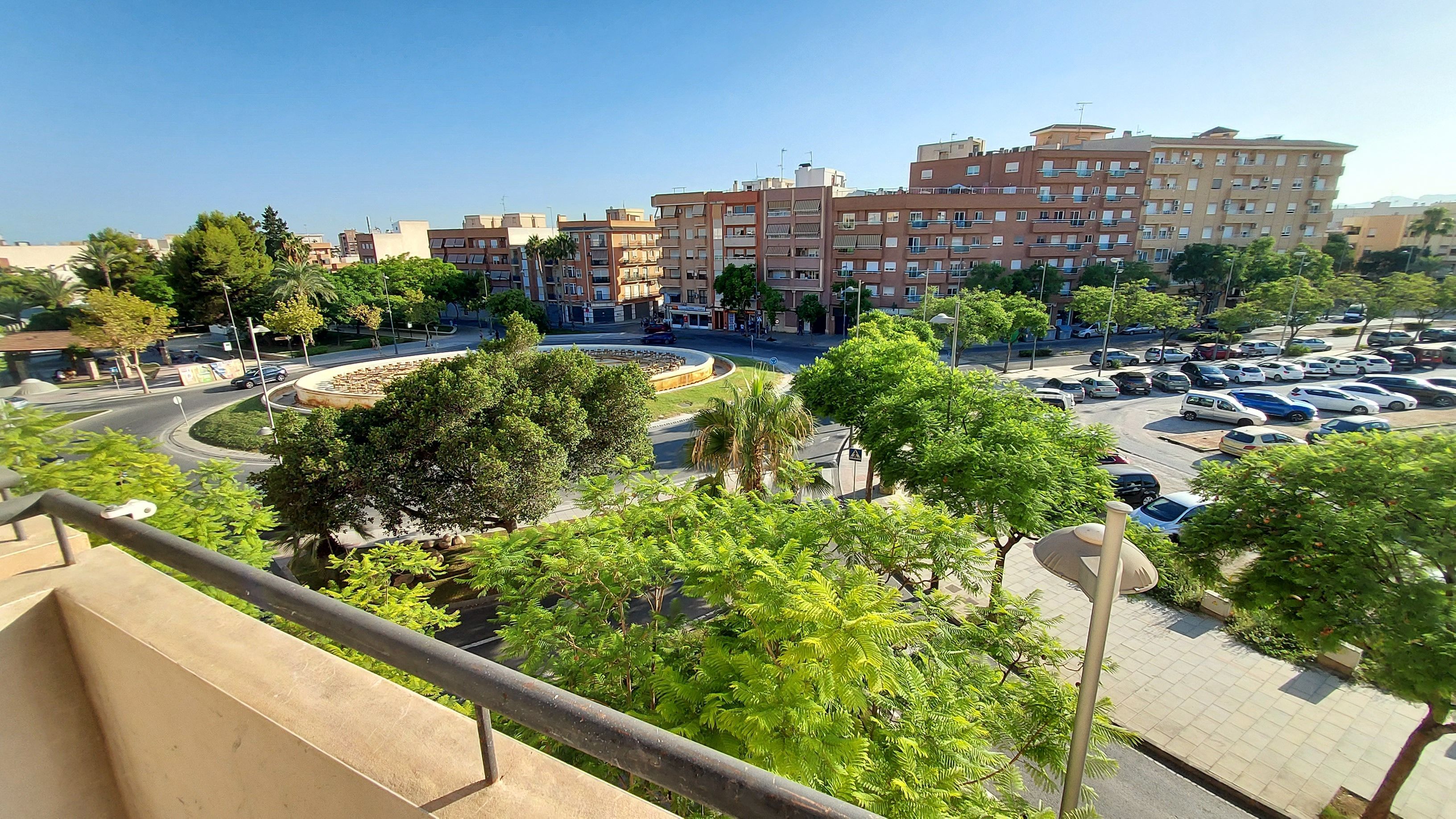 Vista exterior de Pis de lloguer en San Vicente del Raspeig / Sant Vicent del Raspeig amb Aire condicionat i Terrassa
