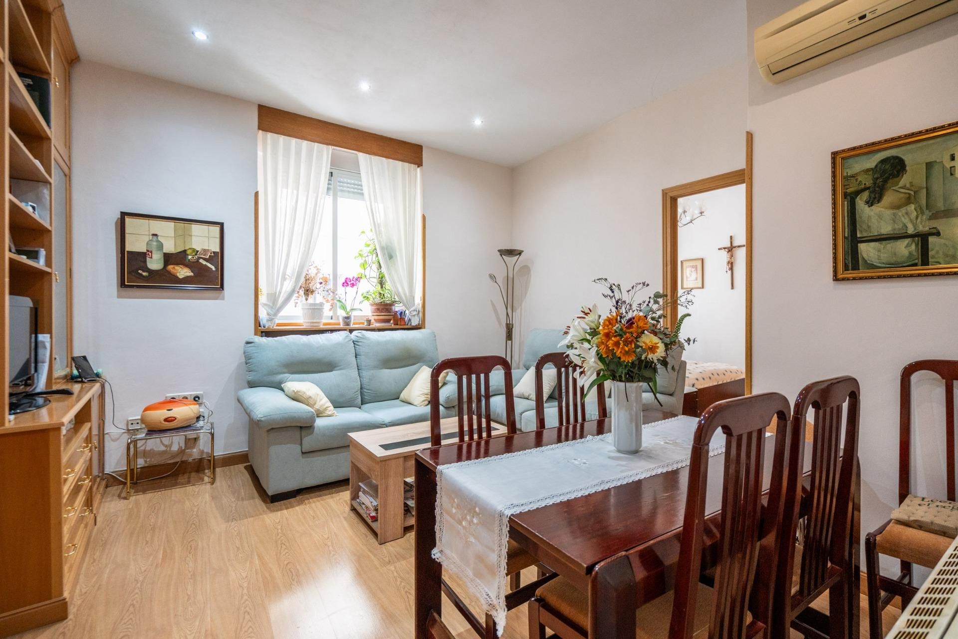 Sala de estar de Piso en venta en  Madrid Capital con Aire acondicionado, Amueblado y Balcón