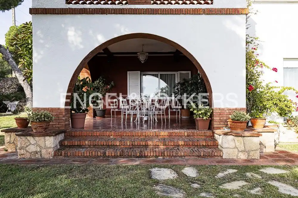 Terraza de Casa o chalet en venta en Urbanitzacions de Llevant