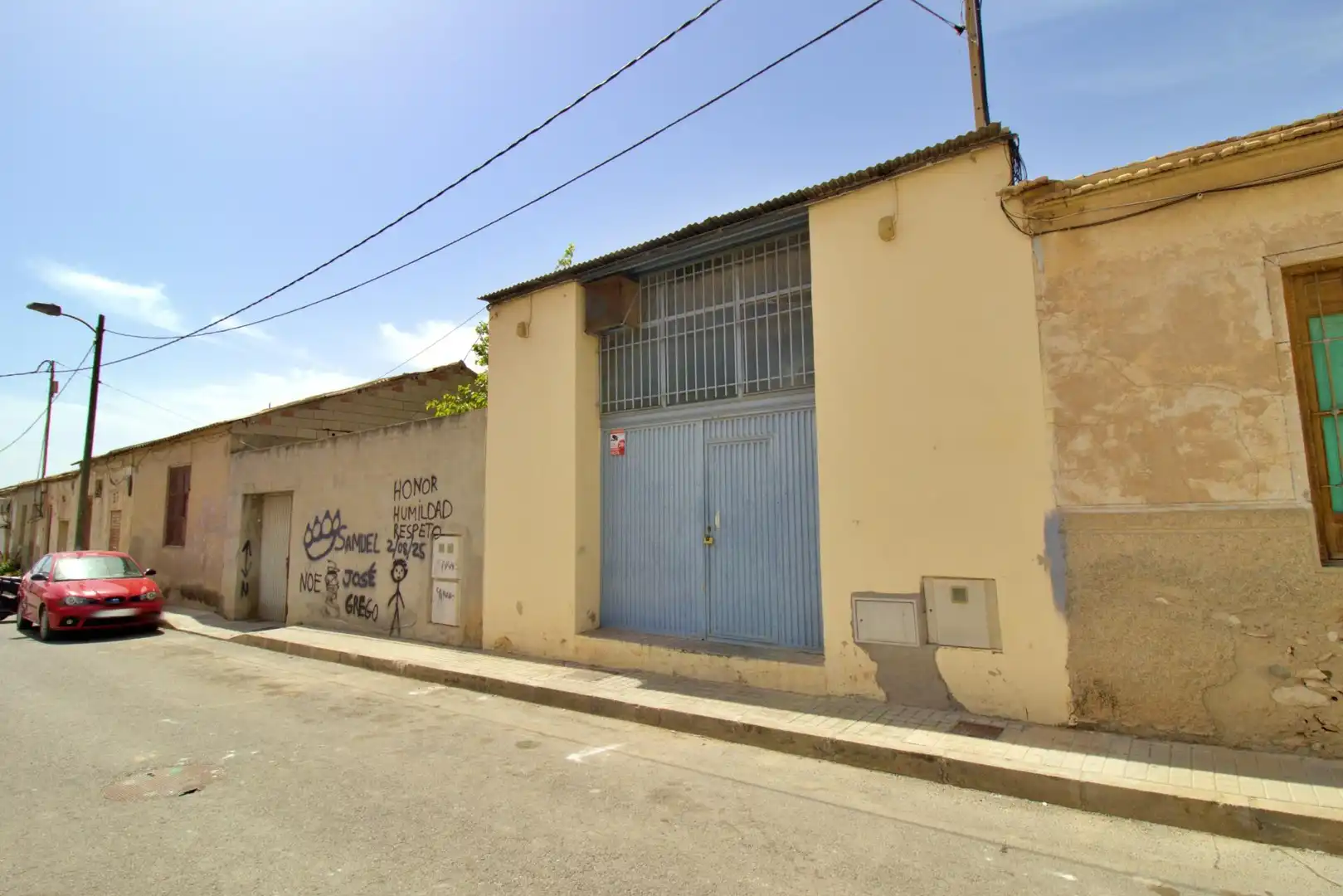 Vista exterior de Nave industrial en venta en Elche / Elx