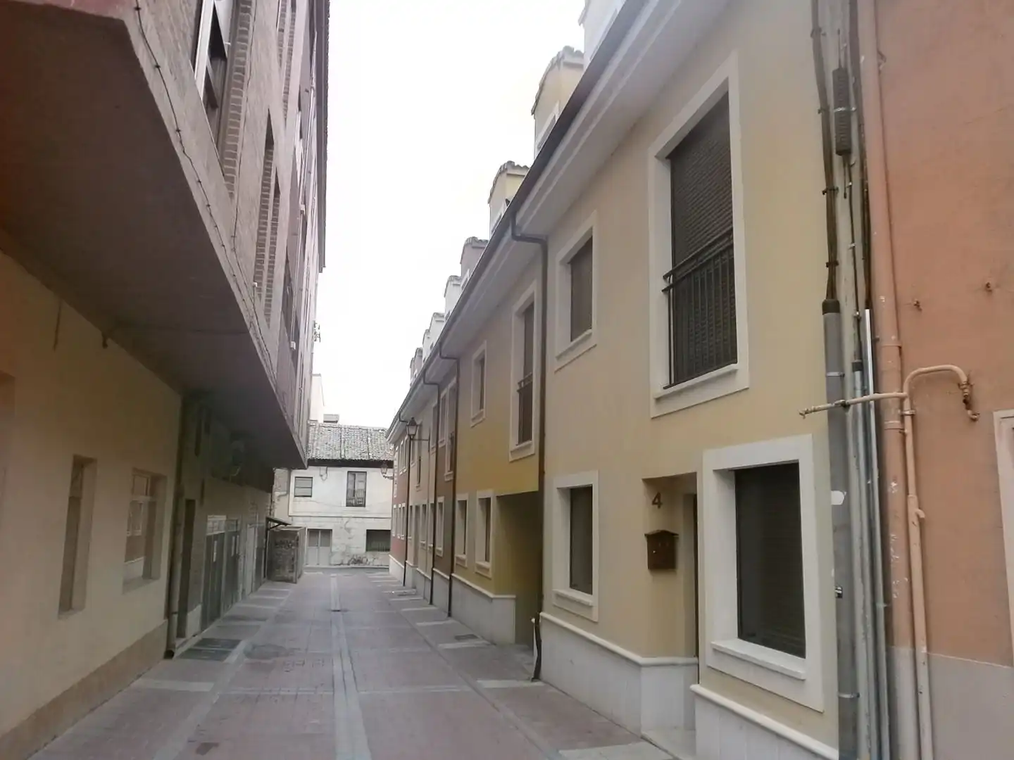 Vista exterior de Traster de lloguer en Tudela de Duero