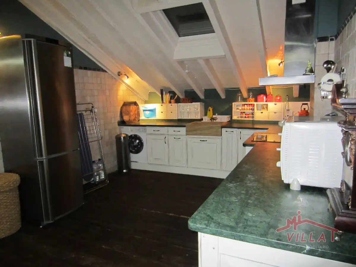 Cocina de Ático en venta en Laredo con Terraza