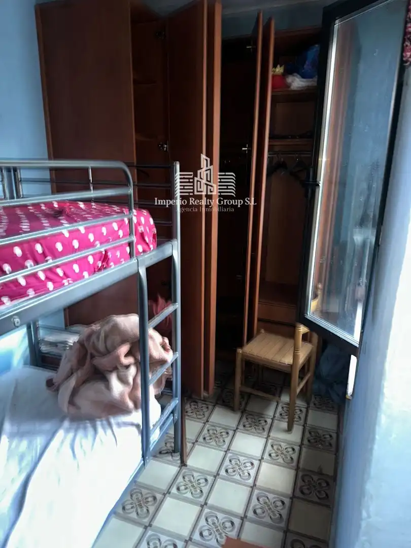 Bedroom of Flat for sale in Langreo  with Furnished