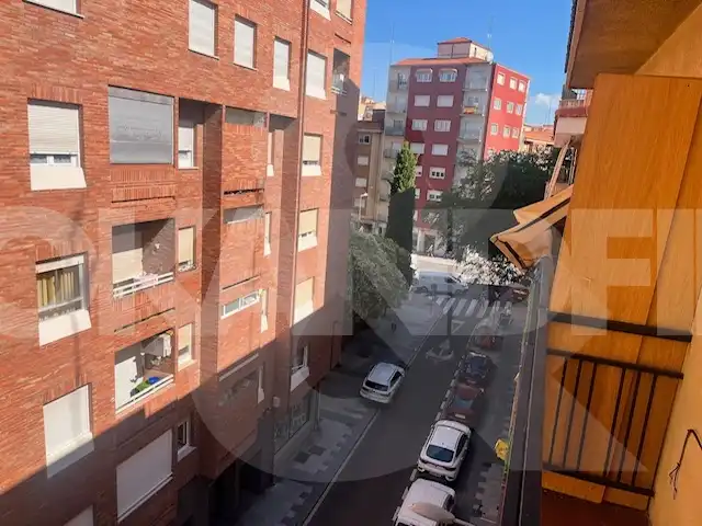 Vista exterior de Piso en venta en Salamanca con Calefacción, Amueblado y Lavadora