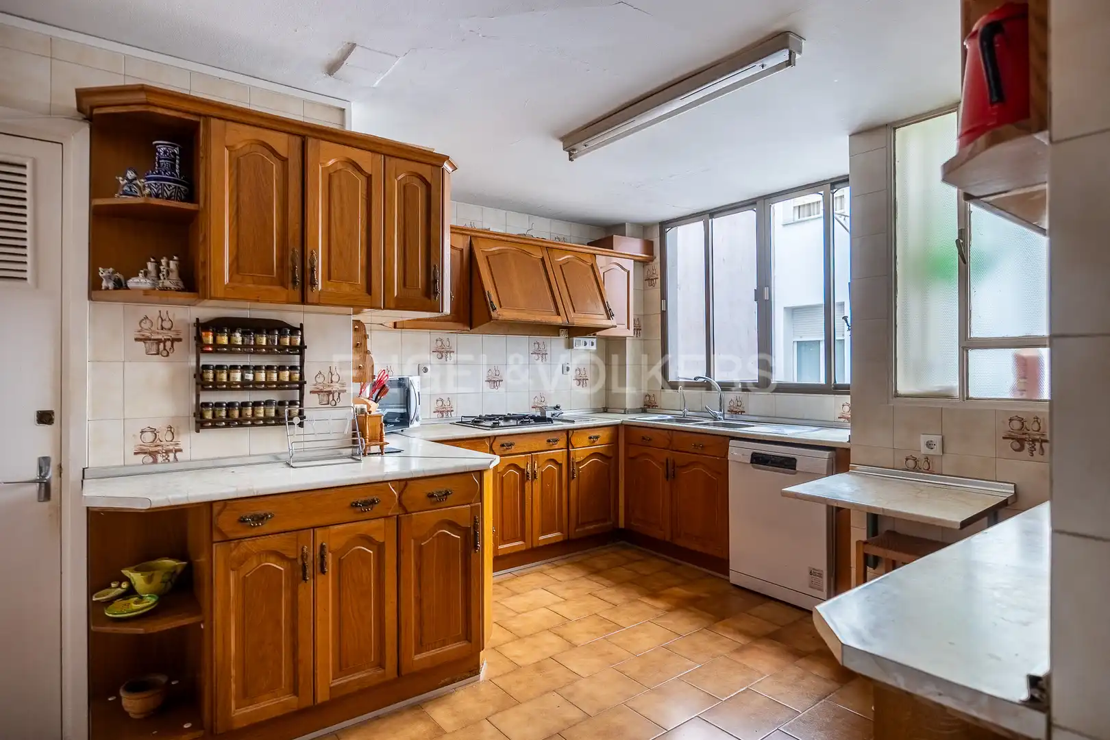 Kitchen of Flat for sale in Sevilla  with Air Conditioner, Heating and Terrace