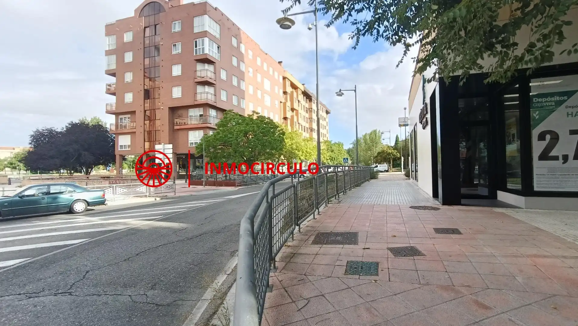 Vista exterior de Local de lloguer en Burgos