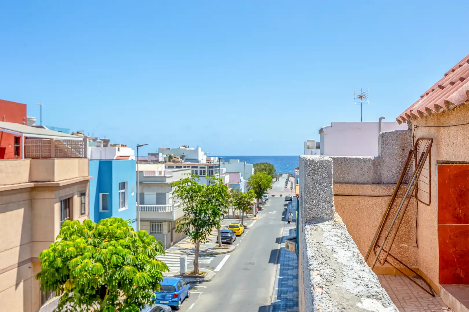 Vista exterior de Edificio en venta en Burrero
